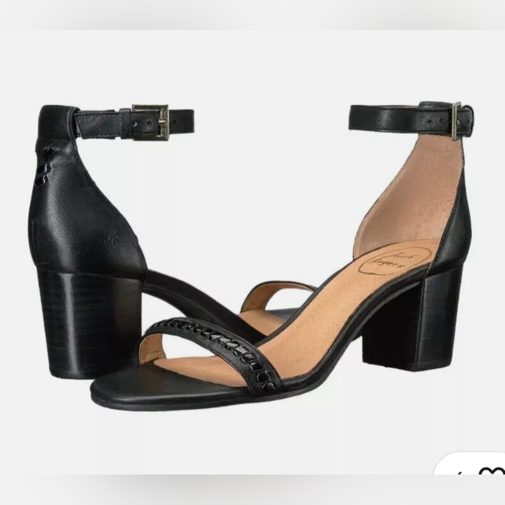 Elegant Black Heeled Sandals